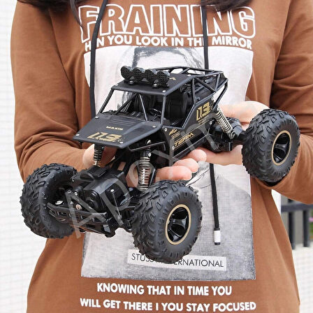 2.4GHz Uzaktan Kumandalı 1:16 Ölçek Kameralı Metal Gövde Şarjlı Off-Road Rc Oyuncak Rock Crawler