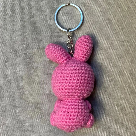 Uretti-VENHAR7589 - El Örgüsü Amigurumi Sevimli Tavşan Anahtarlık - Pembe