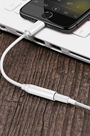 Lightning To Aux Çevirici Kablo Apple İphone 7 8 X 11 12 13 Uyumlu 3.5mm Aux Adaptör