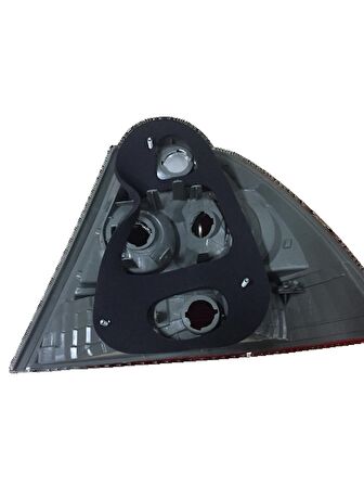 Enva Toyota Corolla Stop Lambası Sağ Taraf (Sedan) 2004-2006 Duysuz