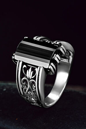 Erkek Gümüş Yüzük - Siyah Oniks Taşlı Oval Model Erkek Yüzük