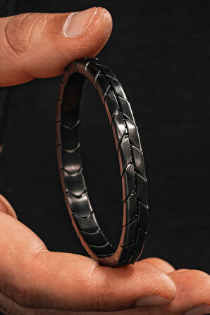 Magnum Flex Siyah Kelepçe Model - Mat Esnek Manyetik Çelik Erkek Bileklik