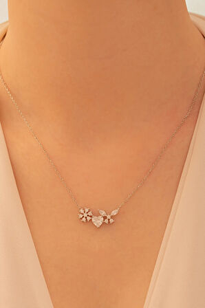 Kadın Gümüş Kolye - Zirkon Taşlı Kar Tanesi Ve Kalp Motifli Gümüş Kolye