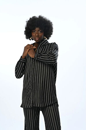 KADIN DÜZ RENK ÇİZGİLİ OVERSİZE KESİM GÖMLEK