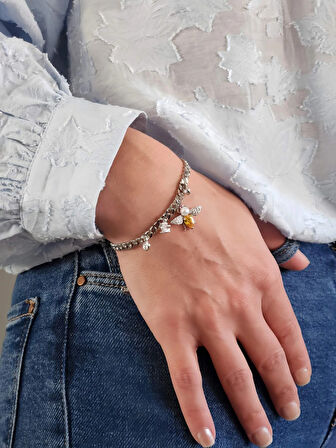 Arı İnci Yıldız Figürlü Gurmet Model Silver Renk Çelik Bileklik