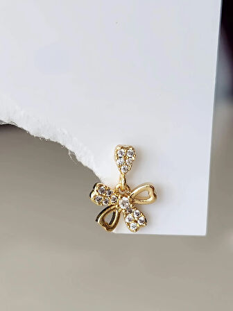 Sallantılı Fiyonk Kurdela Model Kıkırdak Piercing Tragus Helix Altın Gold Renk Küpe