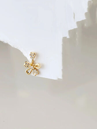 Sallantılı Fiyonk Kurdela Model Kıkırdak Piercing Tragus Helix Altın Gold Renk Küpe