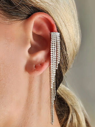 Kristal Taşlı Zincir Sallantılı Deliksiz Kıkırdak Silver Renkli Küpe