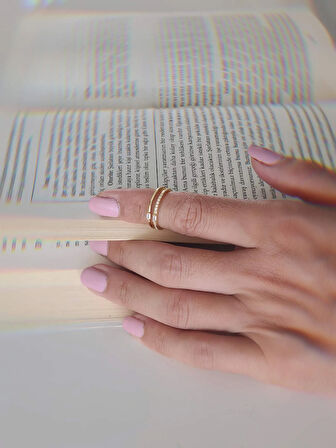 İki Sıralı Zirkon Taşlı Ayarlanabilir Gold Altın Renkli Yüzük