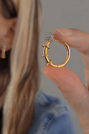 Top Figür Halka Model Altın Kaplama Çelik Küpe