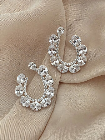 Çiçek Model Zirkon Taşlı Abiye Gümüş Renk Küpe