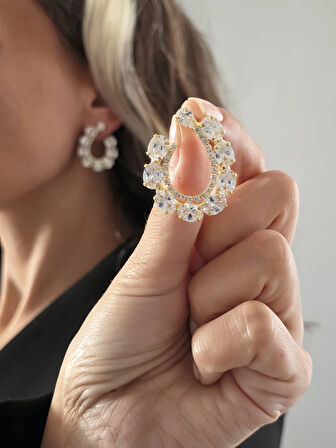 Çiçek Model Zirkon Taşlı Abiye Gold Renk Küpe