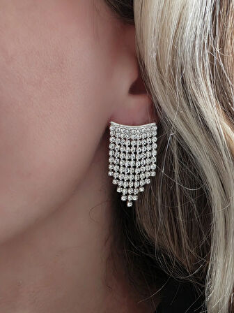 Sallantılı Minimal Beyoğlu Taşlı Gümüş Renk Küpe