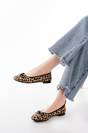 Potin Leopar Fiyonklu ( 2 cm) Oval Burunlu Günlük Kullanım Babet