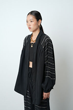 Kadın Arkası Ve Kolları Yatay Taş İşlemeli Oversize Kesim Kimono