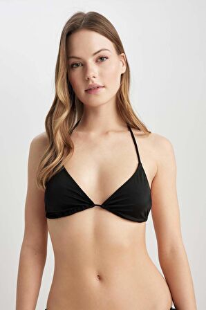 DeFacto Fall in Love Regular Fit Üçgen Bikini Üstü T3666AZ23SPBK81