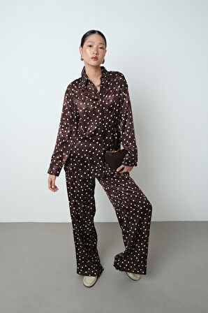 Kadın Yandan Bağlamalı Puantiye Desenli Kahverengi Gömlek