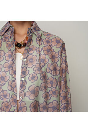 KADIN ÇİÇEK DESENLİ OVERSİZE KESİM GÖMLEK
