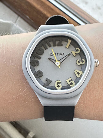CAPTİVA ÇOCUK KOL SAATİ