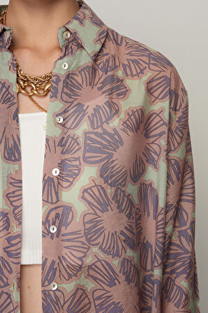 KADIN MİNT RENK ÇİÇEK DESENLİ OVERSİZE KESİM GÖMLEK