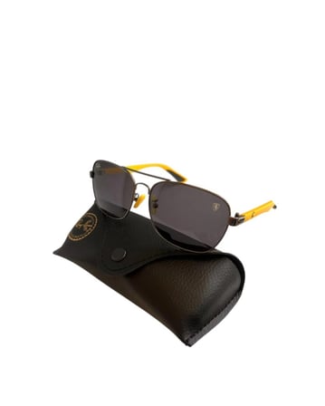 RAY BAN SARI KULP DETAYLI  KLASİK GÜNEŞ GÖZLÜĞÜ