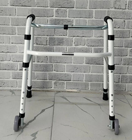 RW2313 WALKER ÇOCUK TEKERLEKLİ