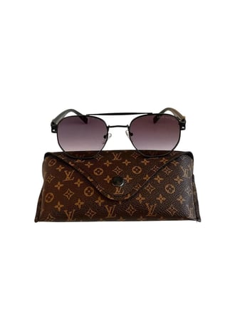  Louis Vuitton erkek gri Güneş gözlüğü 