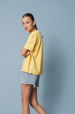PÖTİKARE YAMA DETAYLI KISA KOLLU T-SHIRT