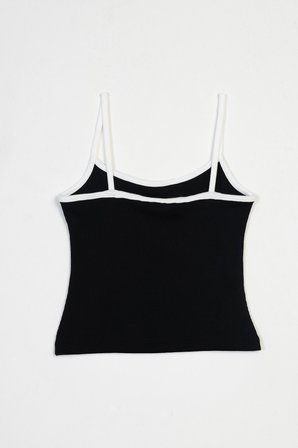 ÇİÇEK İŞLEMELİ ASKILI TOP