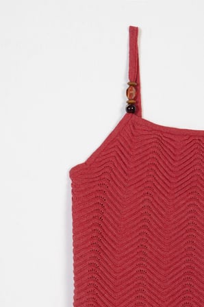 HALTER YAKA BONCUK DETAYLI ASKILI TRİKO TOP