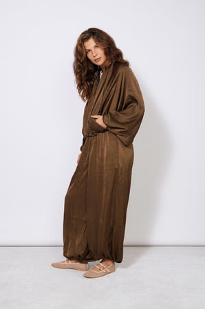 BELİ LASTİKLİ DOKULU SATEN BALON PANTOLON