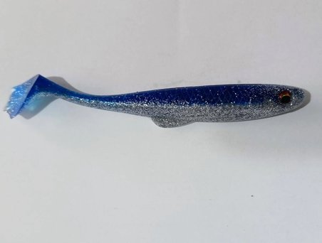 Daiwa Flat Junkie Duckfin Shad 3.5" Silikon Yem/7 Adet(Gold Lame Raw Sardine)