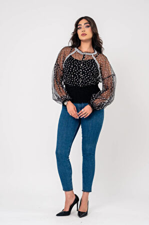 Papatya Nakışlı Bel Ve Kol Lastik Astarlı Bluz BLZ6034