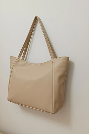 Geniş Şık Kadın Deri Omuz Çantası