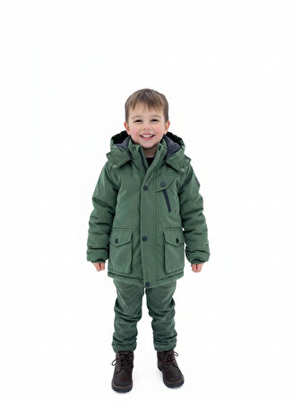 ERKEK ÇOCUK İÇ KISMI YÜNLÜ KAPÜŞONLU MONT