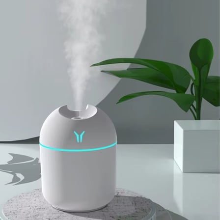 Işıklı Kuru Havayı Azaltan ve Aromaterapi Deneyimi Sunan Hava ve Oda Nemlendirici 220 ML 8x8x10cm (5