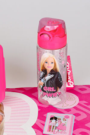 DEKOMUS İLE YENİ SEZON LİSANSLI BARBIE GIRL POWER BESLENME ÖRTÜSÜ, 2 KATLI BESLENME KUTUSU VE 500 ML MATARA SETİ