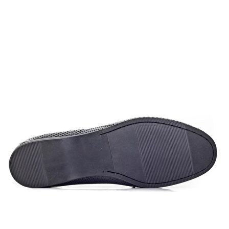Cabani Erkek Lazer Detaylı Toka Aksesuarlı Loafer 