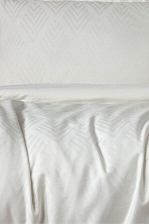 Sevim Tivoli %100 Pamuk Jakarlı & Saten Çift Kişilik Nevresim Takımı - Pudra Pembesi - 200x220 Cm-Krem