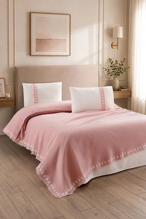 4 Parça Kopanaki Dantelli & Püsküllü Çift Kişilik Pike Takımı - %100 Pamuk - 210 x230 cm - Pudra