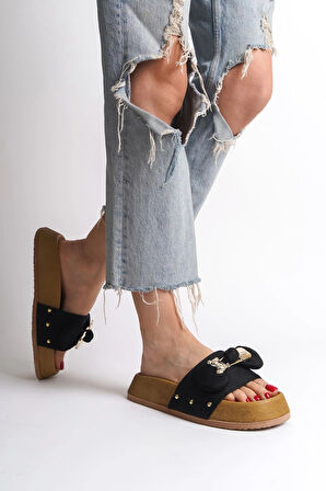 DILA Kalın ve Ortopedik Taban Ayıcıklı Saten Kadın Terlik  KT - Siyah