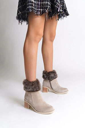 JULIA Fermuarlı Ortopedik Taban Tüylü Topuklu Süet Kadın Bot KT - Krem