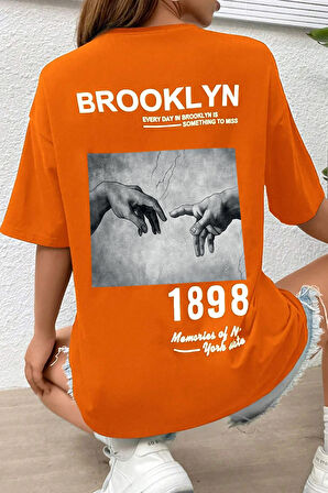 Unisex 1898 Brooklyn Baskılı T-shirt