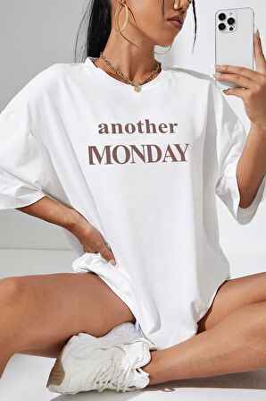 Unisex Another Monday Baskılı Oversize Tshirt