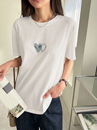 Kalp Baskılı Tasarım Tshirt