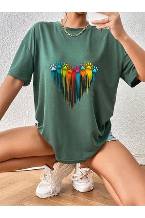 Unisex Sevimli Kedi Patili Kalp Tasarım Basklı Tshirt