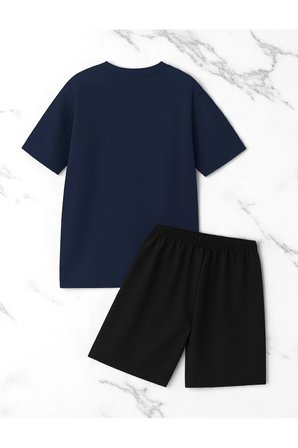 Unisex Pırlantalı Kadın Portresi Tasarım Basklı Tshirt Şort Takımı