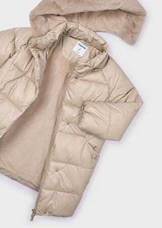 Mayoral 4-10 Yaş Kız Çocuk Bej Renk Kapüşonlu, Kapama Fermuar + Çıtçıtlı, Polarlı, Su İtici ve Rüzgar Geçirmez Mont