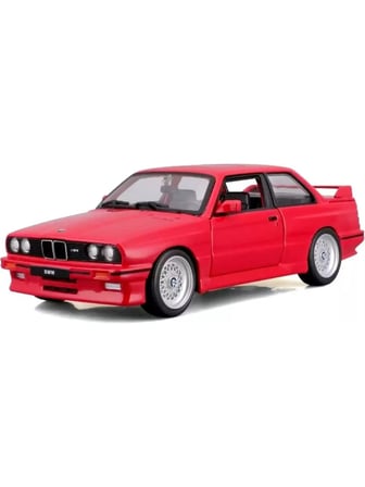 Bburago BMW E30 1:24  Ölçek Diecast  Model Araba 