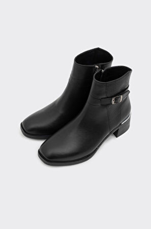 Hakiki Deri Kısa Topuklu Fermuarlı Kadın Bot 